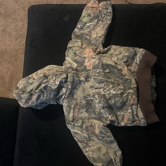 12m - Picture 2 of 3